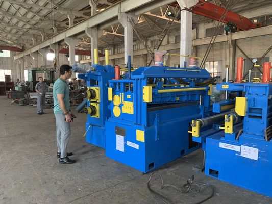 машина катушки металла 600mm разрезая с одиночной рукой Hydrualic Decoiler