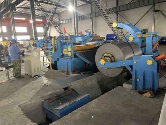 машина стальной прокладки 1500mm разрезая, высокоскоростная точность разрезая линию