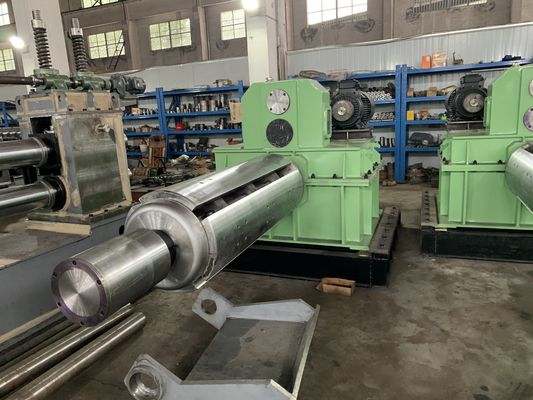 Стальная катушка разрезая линию использовала к толщине 0.6~10mm для мельницы холодной прокатки, сваренной мельницы трубы, крена формируя машину, etc